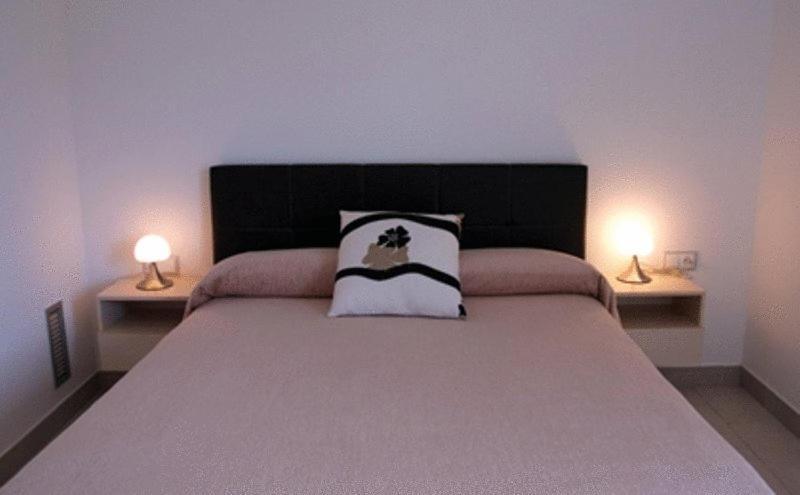 Apartaments Verd Natura Olot Exterior photo